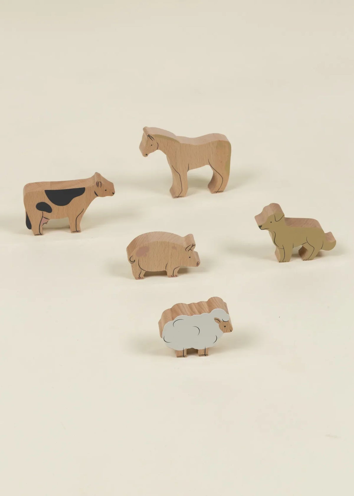Set of 5 Animals on Wooden Plate
