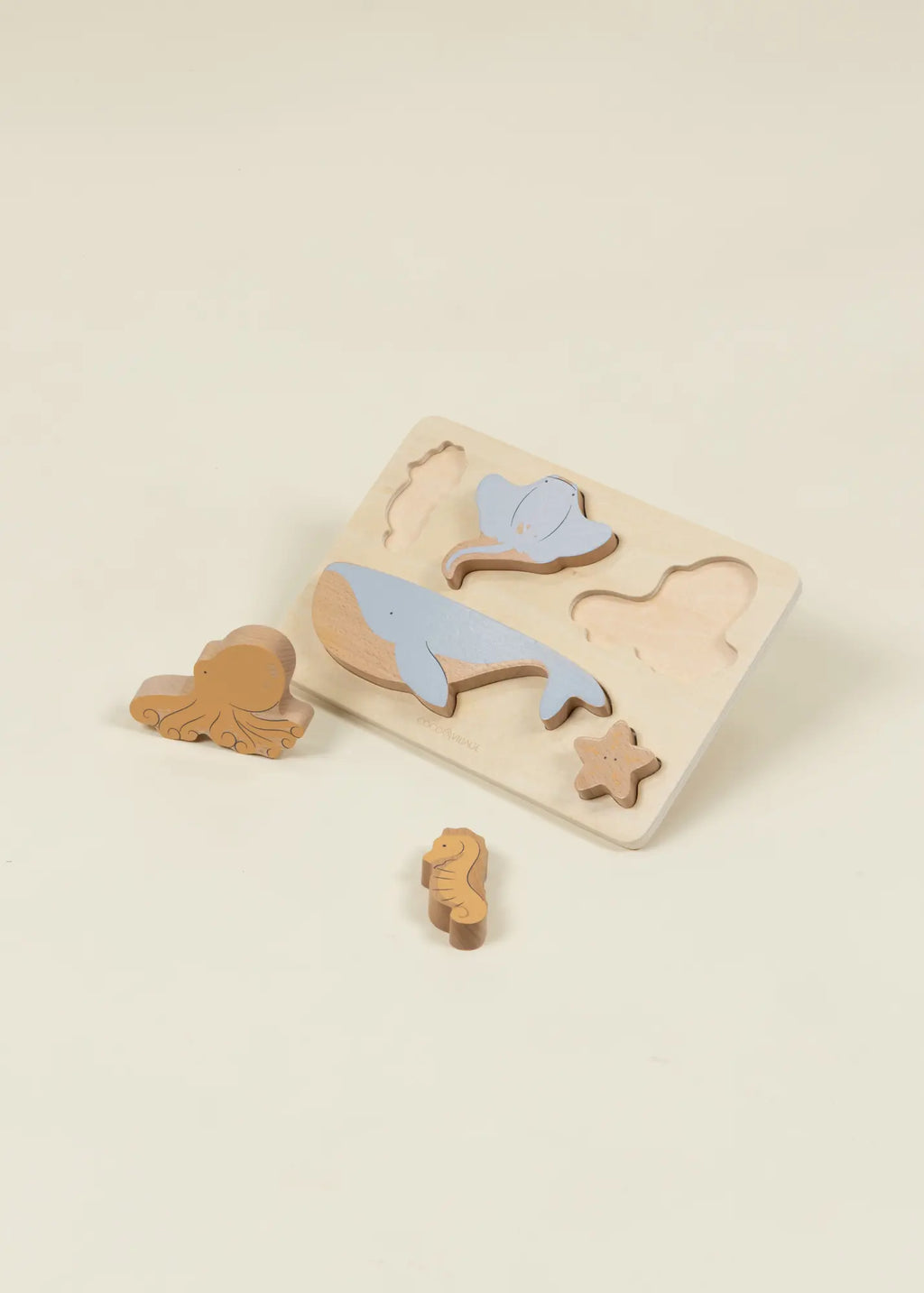 5 Sea Animals on Wooden Plate
