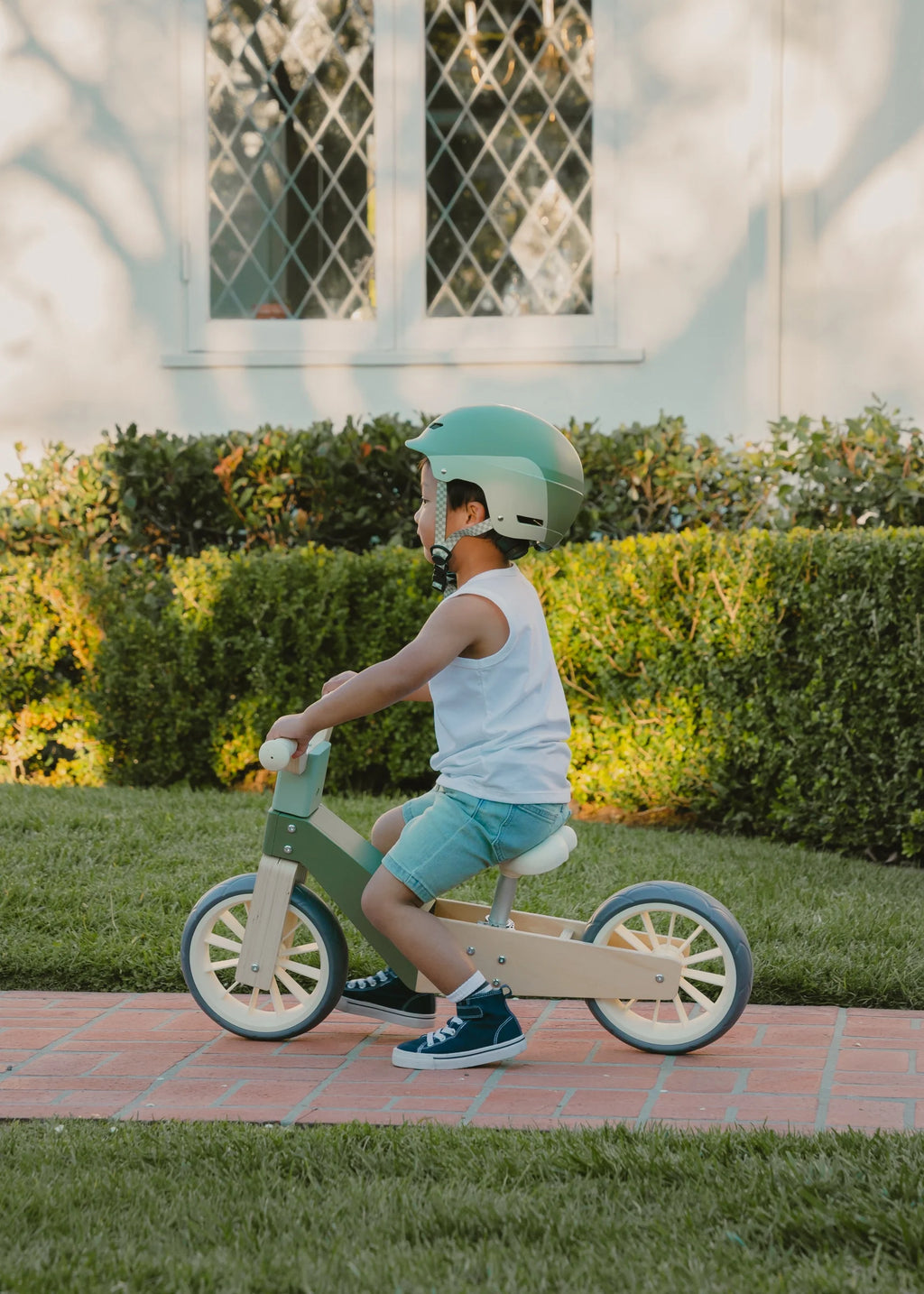 Wooden Balance Bike - 3 in 1 - Seafoam