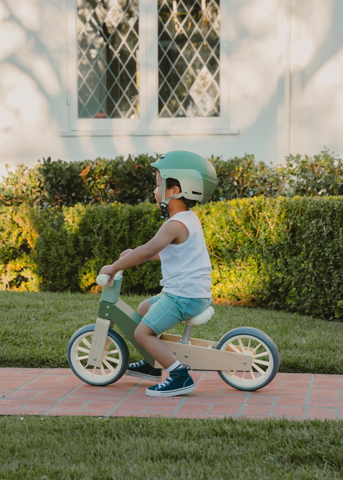Wooden Balance Bike - 3 in 1 - Seafoam