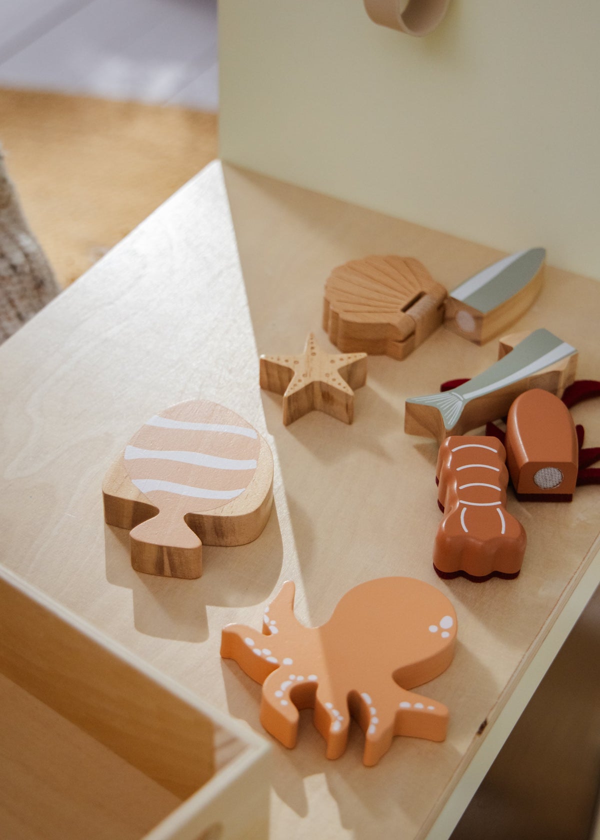 Wooden Seafood Play
