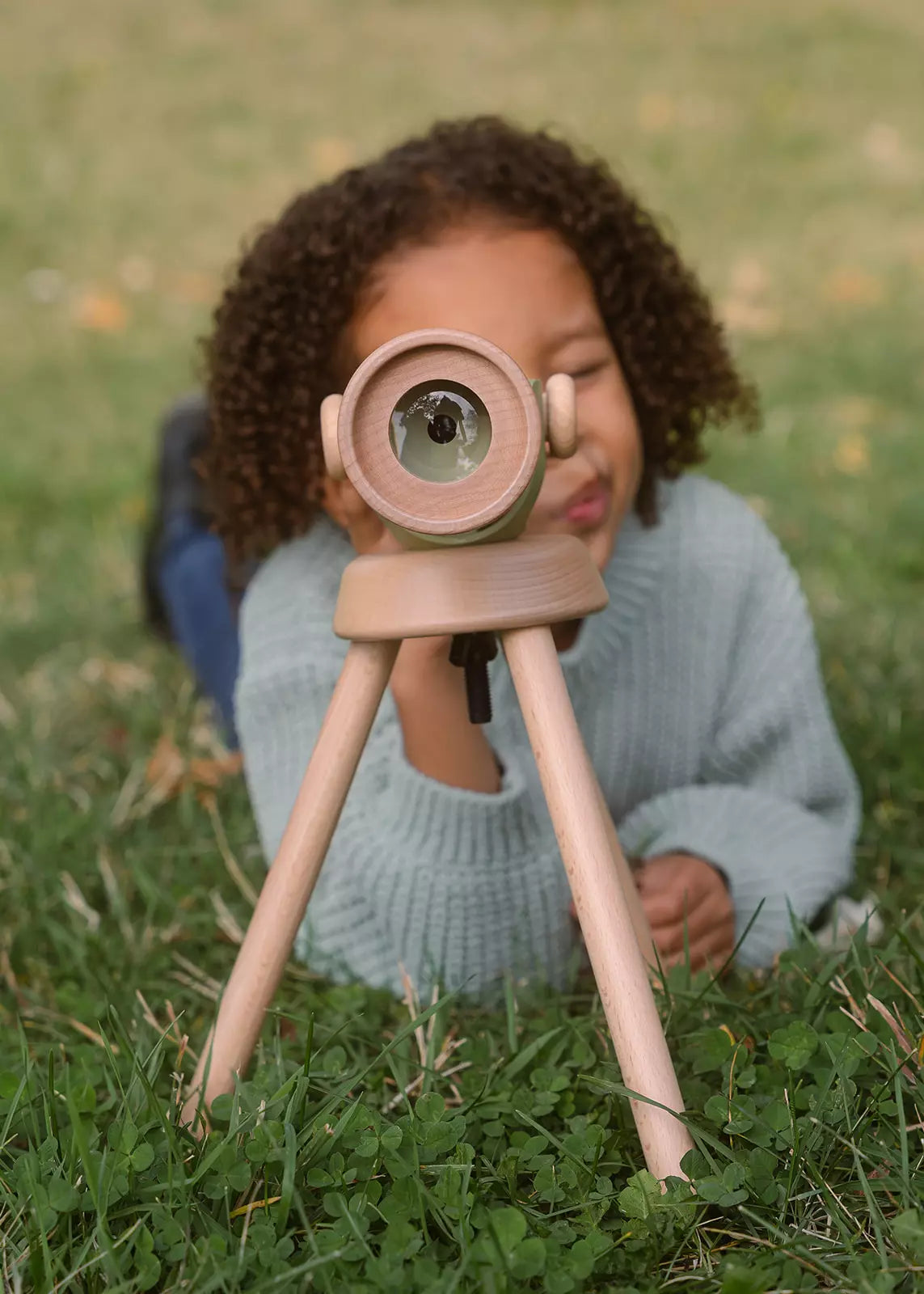 Wooden Tripod Telescope – 15x Zoom
