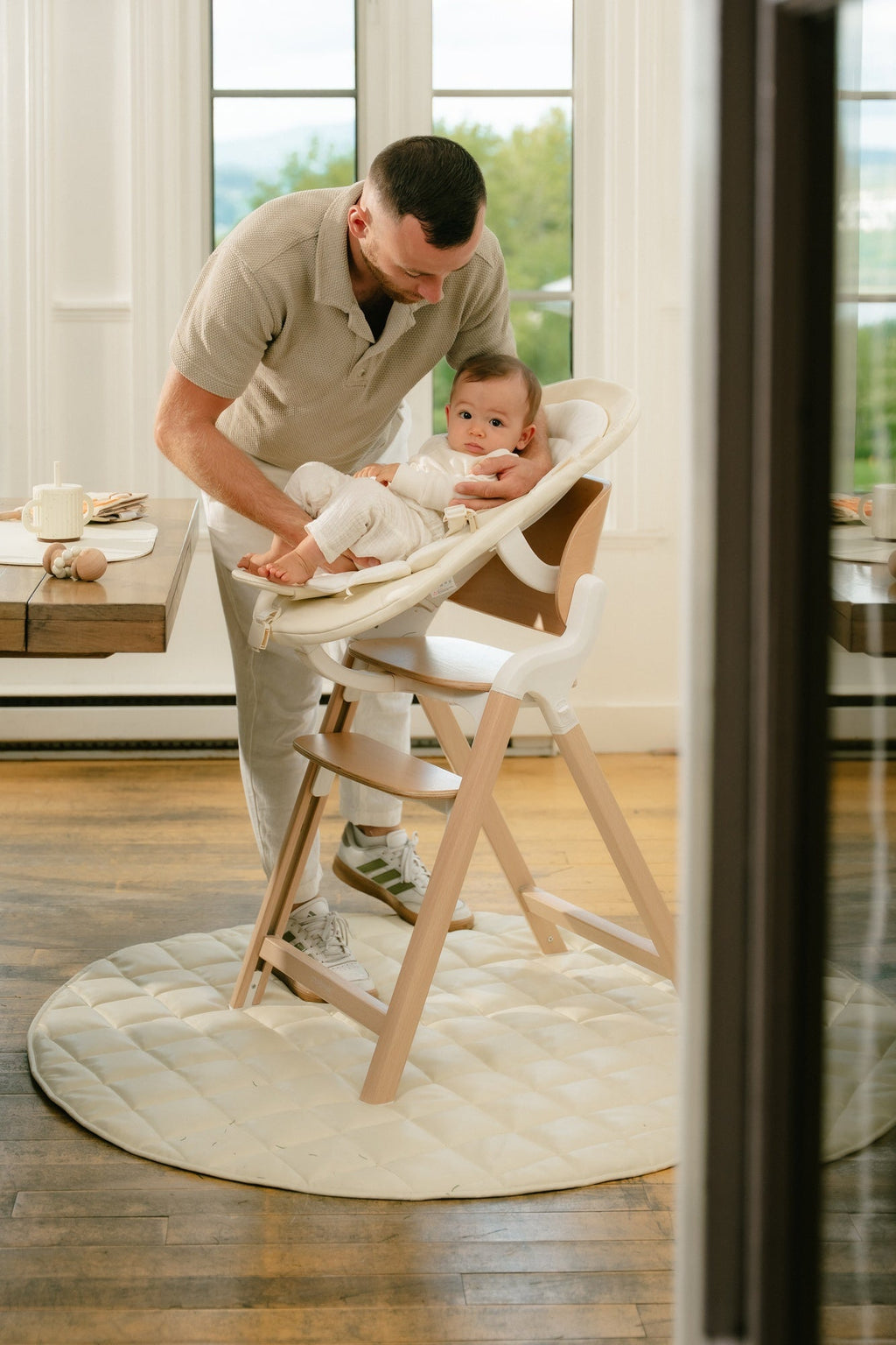 Convertible Newborn Bouncer Seat for – Foam & White Oak