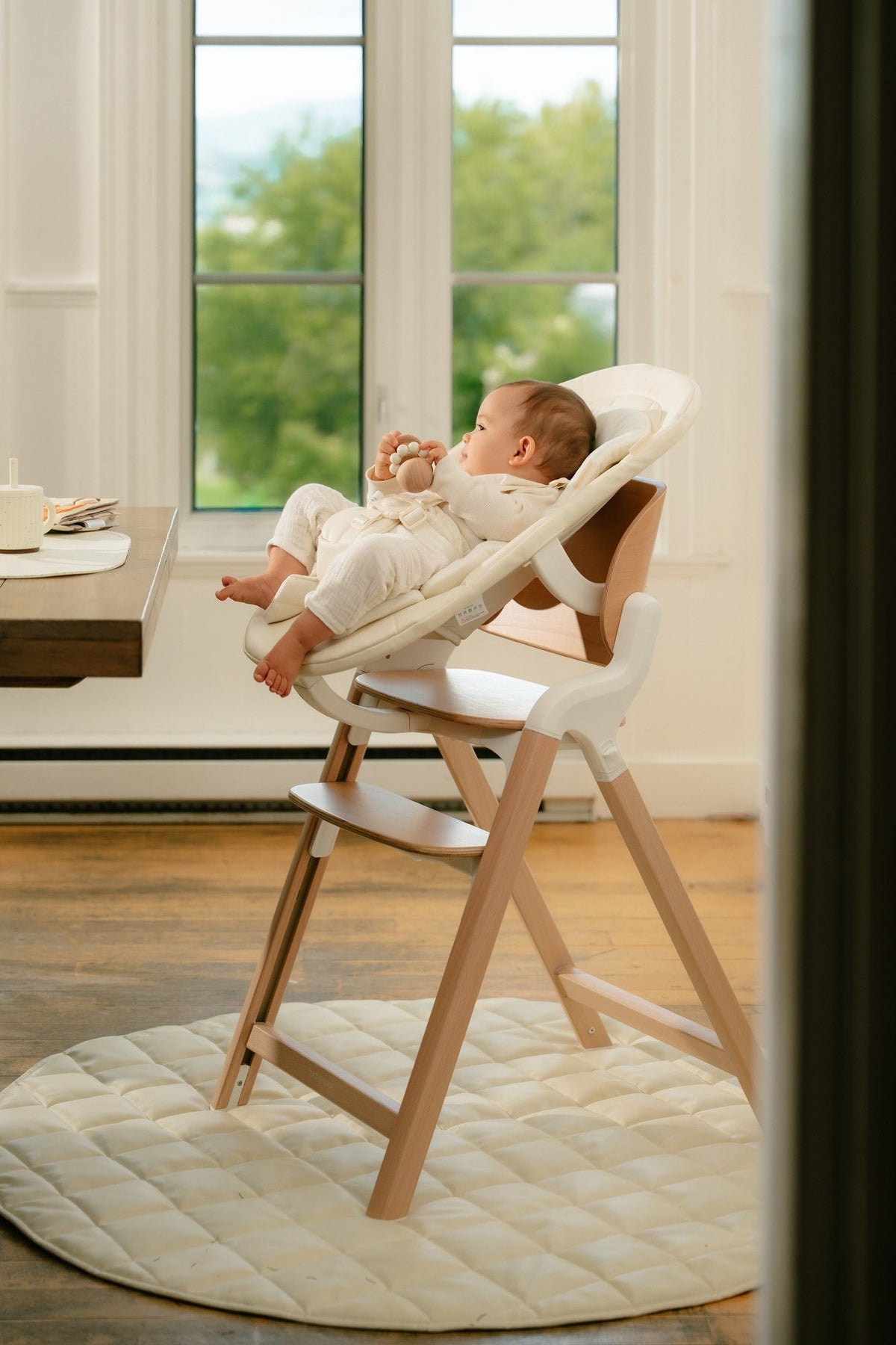 Convertible Newborn Bouncer Seat for – Foam & White Oak
