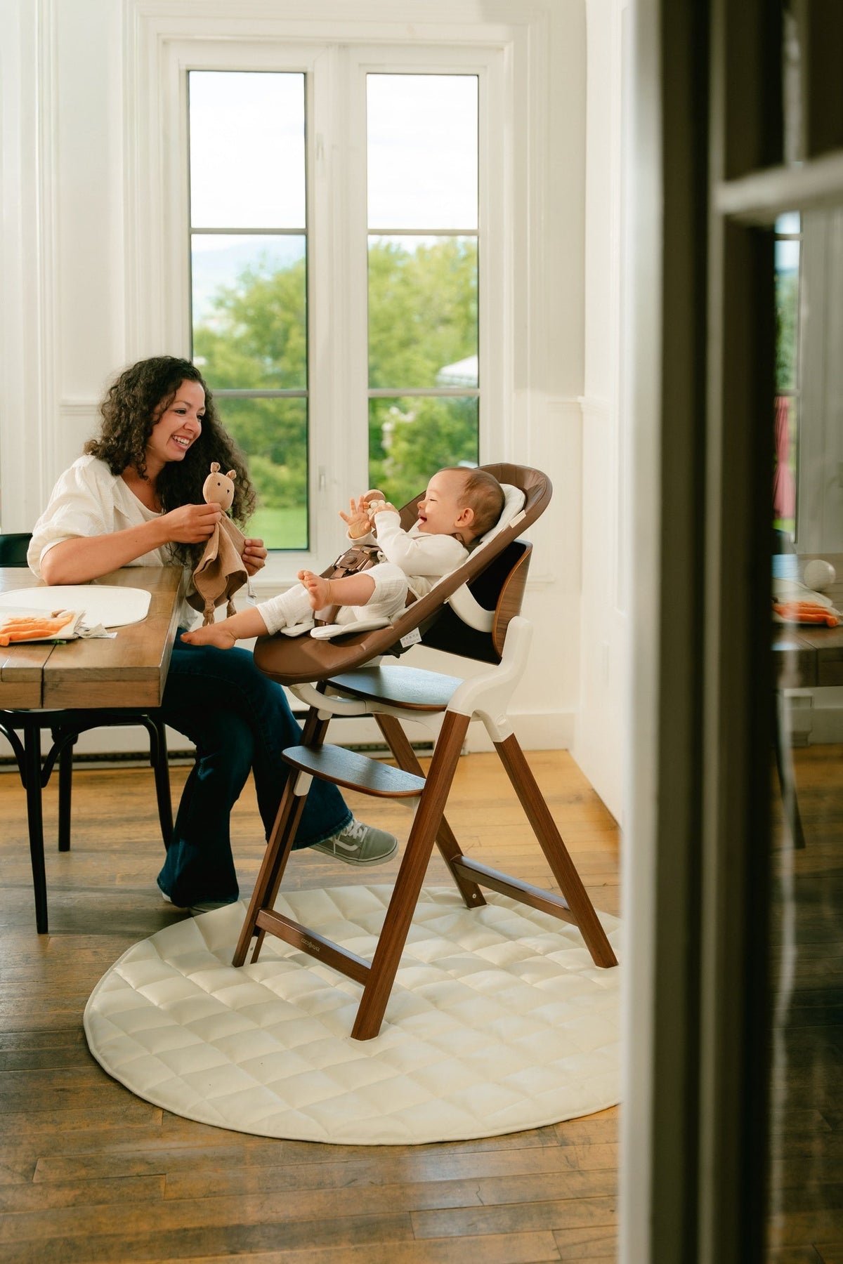Convertible Newborn Bouncer Seat for – Macramé & Walnut