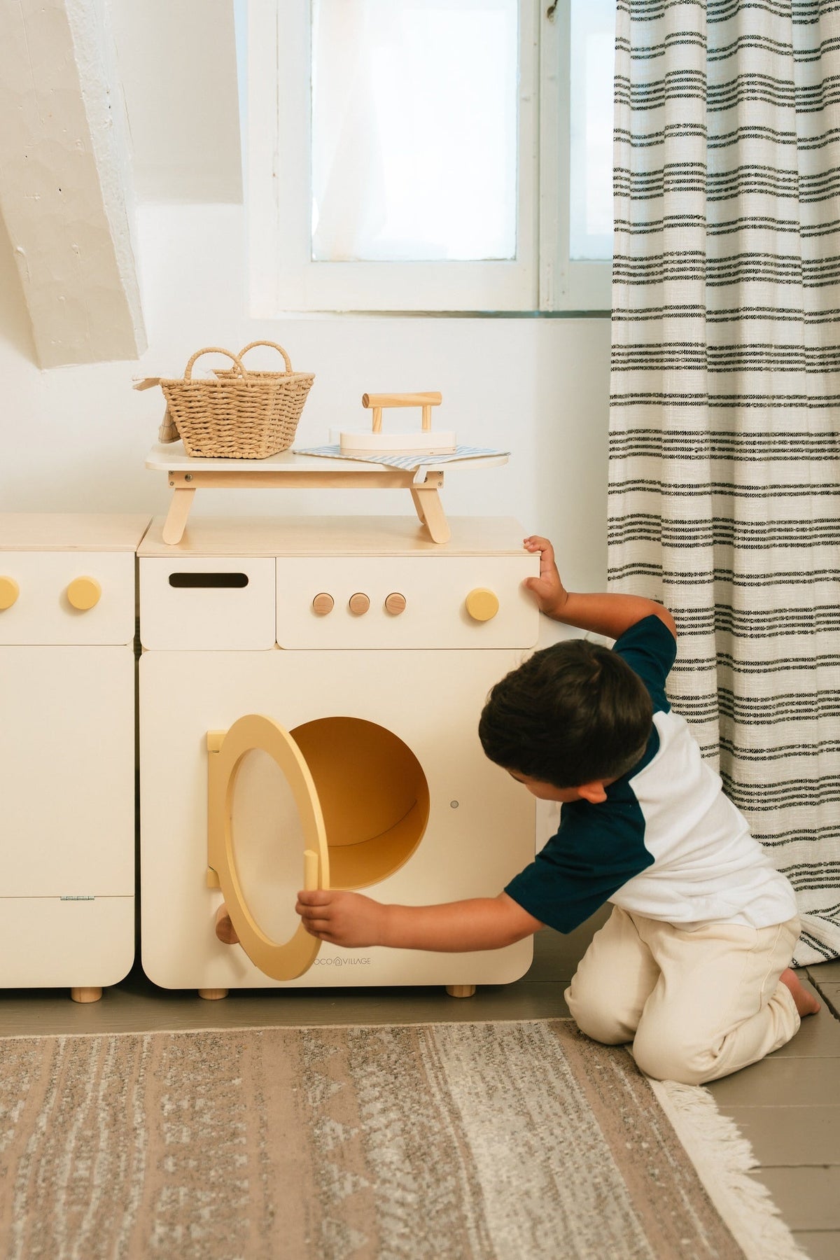 Wooden Play Washing Machine
