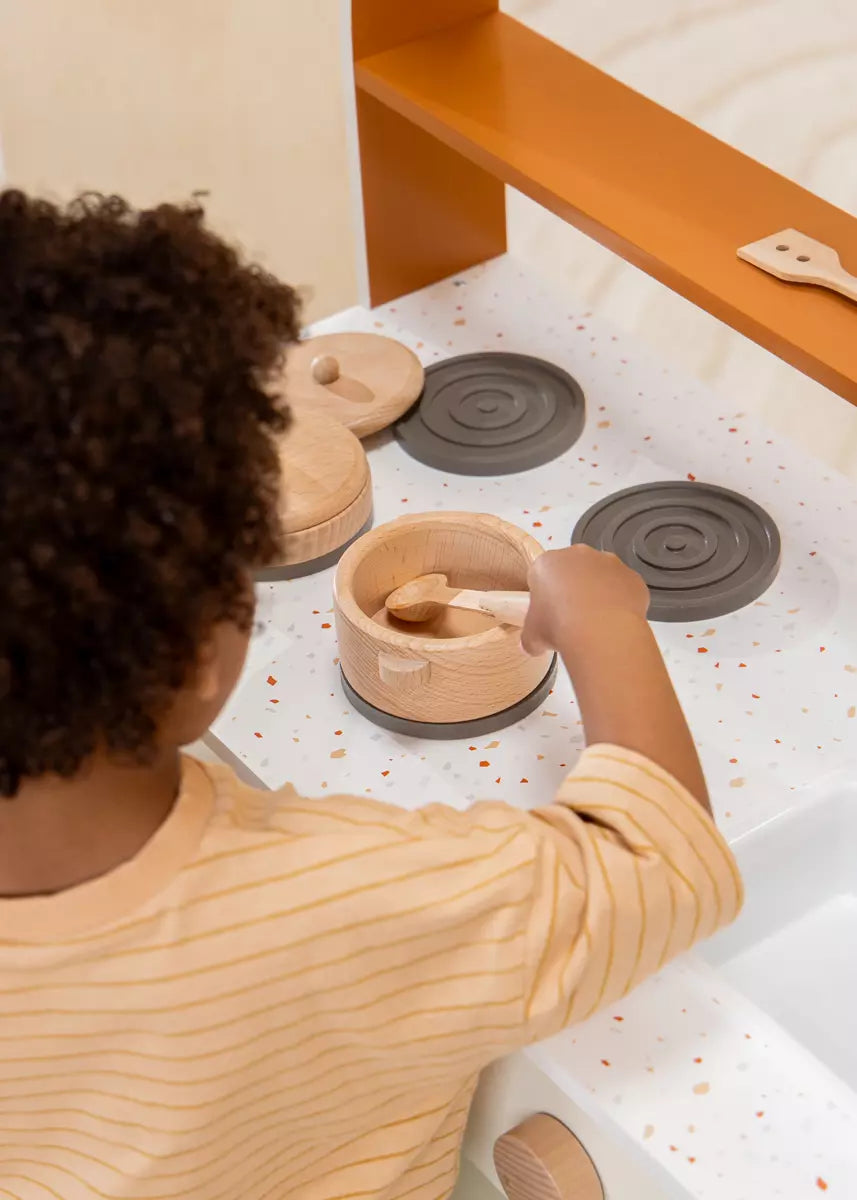Wooden Pots and Pans Play